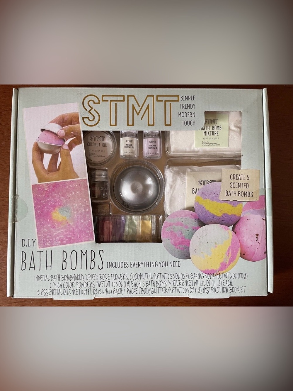 STMT D.I.Y. Bath Bombs Kit Makes 5 Scented Bombs New